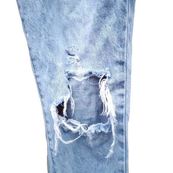 PacSun Eco Light Blue Distressed Mom Jeans Women's Size 26 Light Wash - Picture 5 of 16